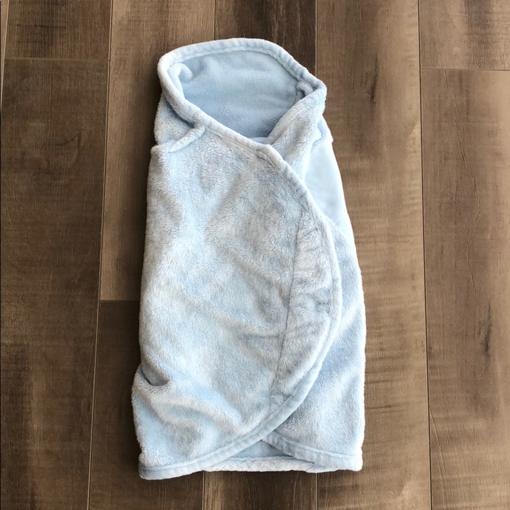 First years newborn fleece swaddle with Velcro